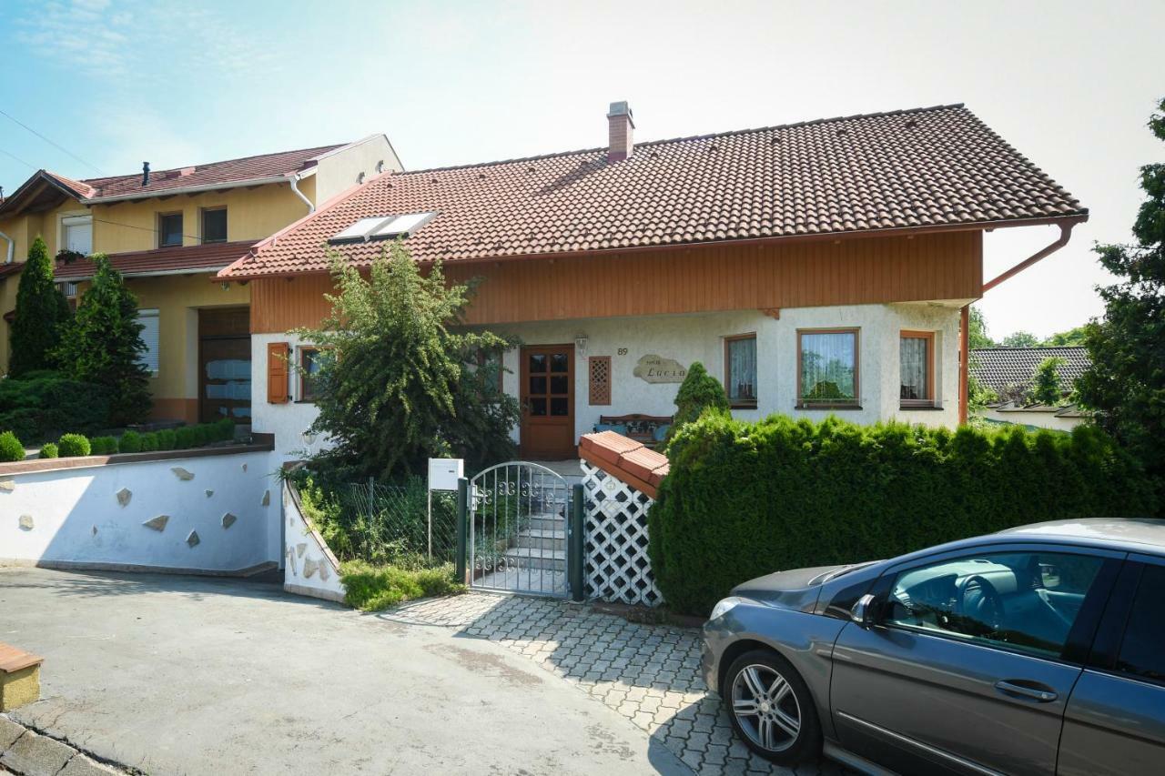Haus Lucia Eger Exterior foto